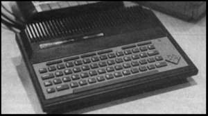 Commodore C116 - membránová klávesnice tehdá 'letěla'